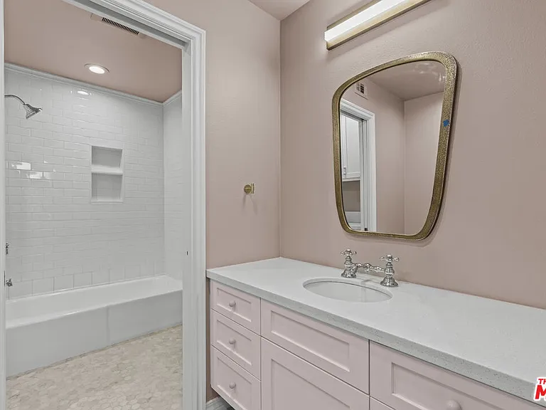 1314 Avenida De Cortez — Photo 25
