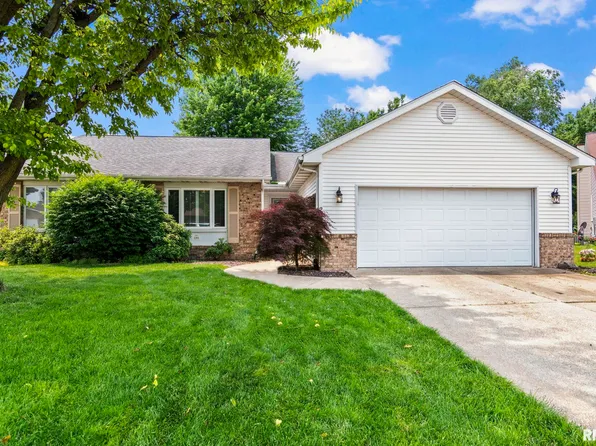 2205 Pond Mill Ct, Springfield, IL 62704