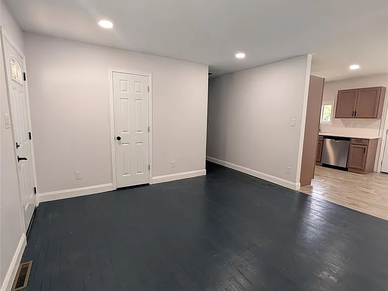 2800 Dalecrest Dr — Photo 7