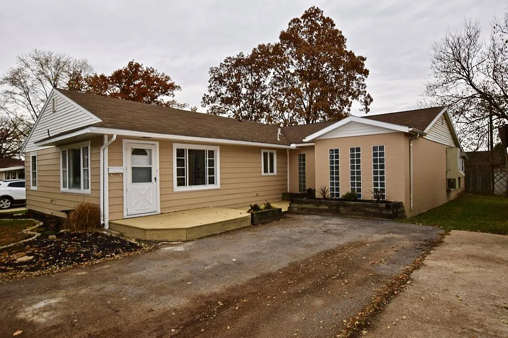 358 Whitmore Ave photo 1