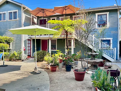 2147 E Bermuda St Photo 1