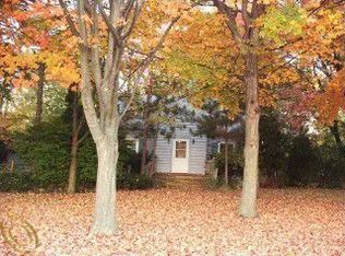 7773 N Canton Center Rd, Canton, MI 48187