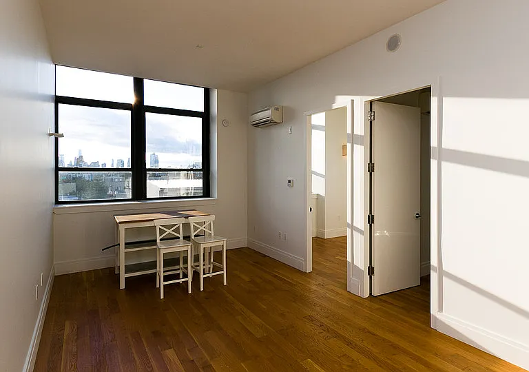 17 Monitor St #1G — Photo 3