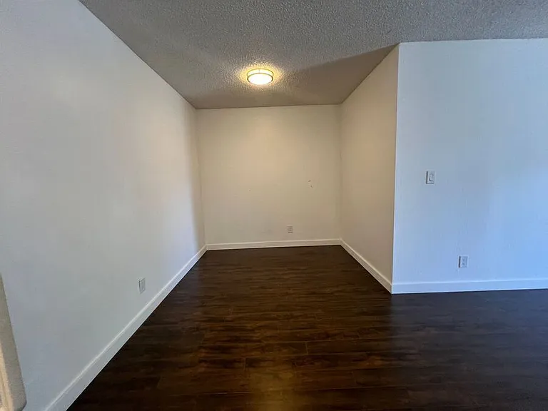 2240 Blake St — Photo 10