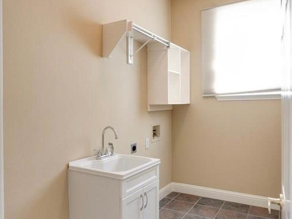 1st image of 1304 Big Canyon Dr