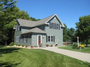 22004 208th St, Richmond, MN 56368