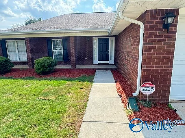 263 Shadow Ct SW — Photo 2
