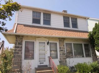 18 Powell Ln, Upper Darby, PA 19082