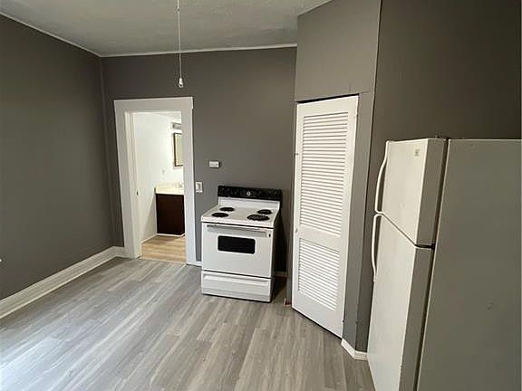 5th image of 1017 Tuttle Ave