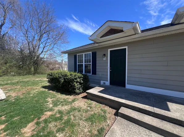 131 Amy Ave APT D, Bowling Green, KY 42101