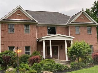 585 Dorseyville Rd, Pittsburgh, PA 15238