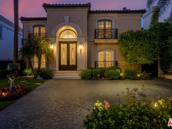 204 Foothill Rd, Beverly Hills, CA 90210