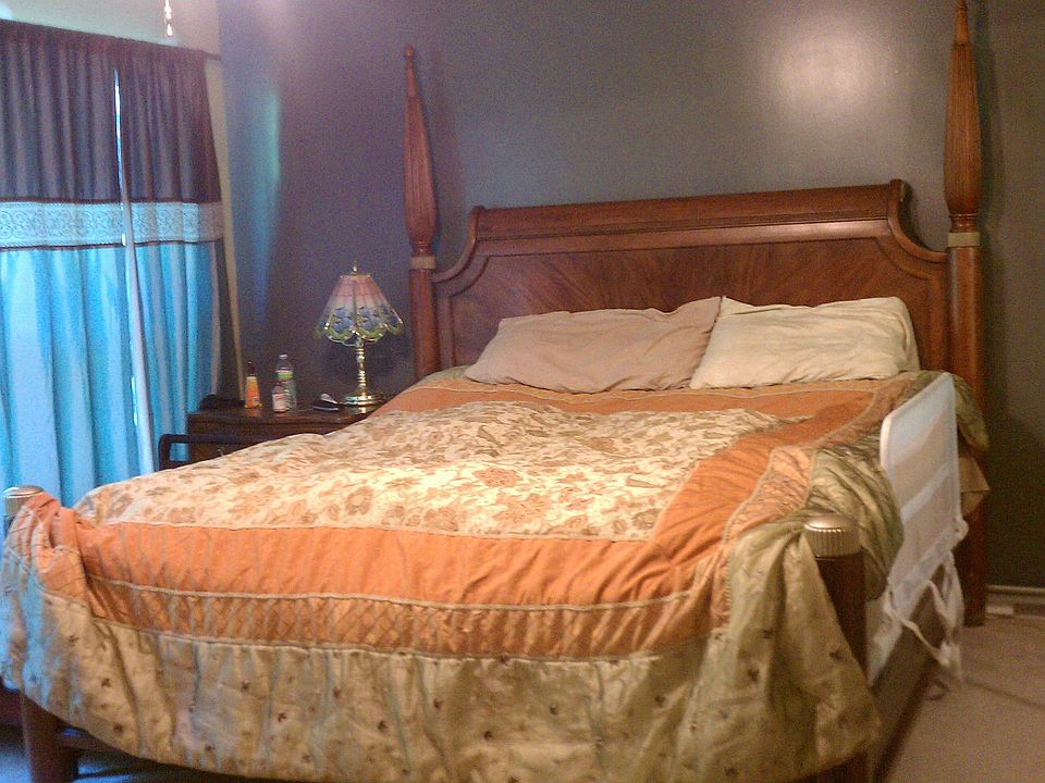 Huge Master Bedroom
