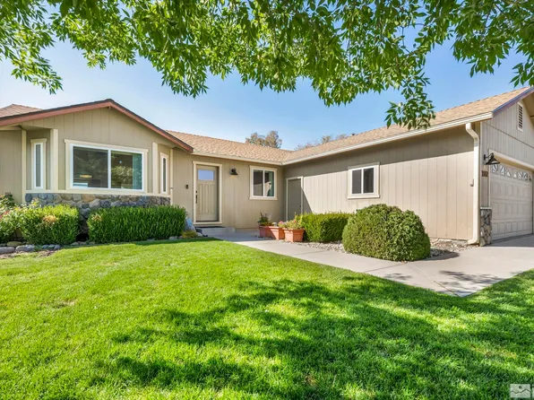3552 Shadow Ln, Carson City, NV 89705