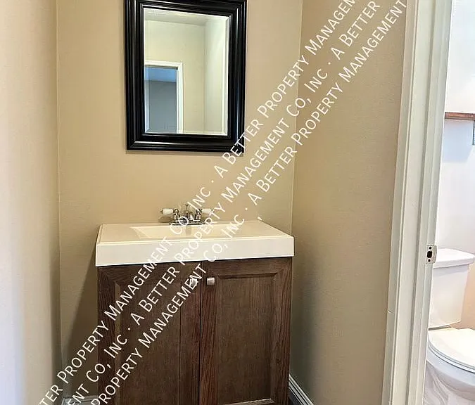 4138 Hathaway Ave #4 — Photo 13