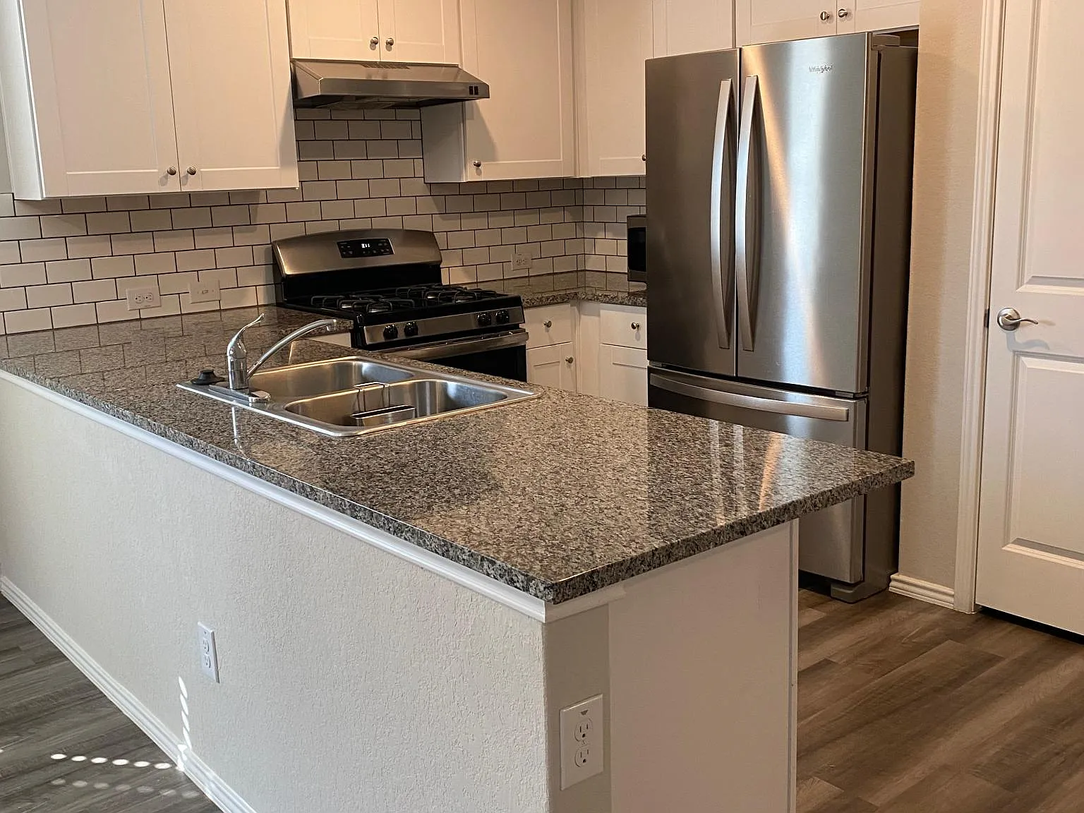 5648 Jasmine Spur — Photo 3