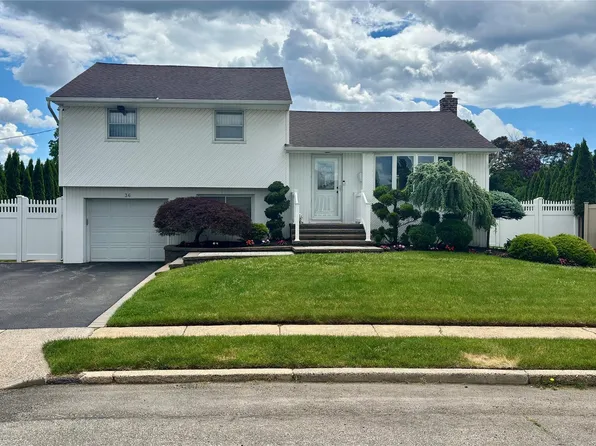 36 Lane Avenue, Plainview, NY 11803
