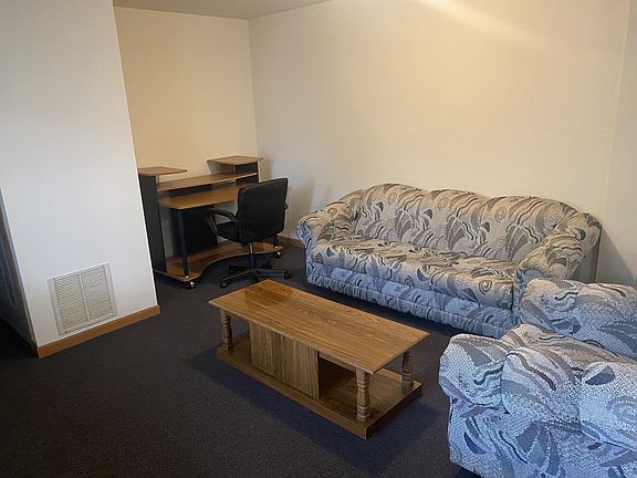 2nd image of 208 N Harvey St #10450324