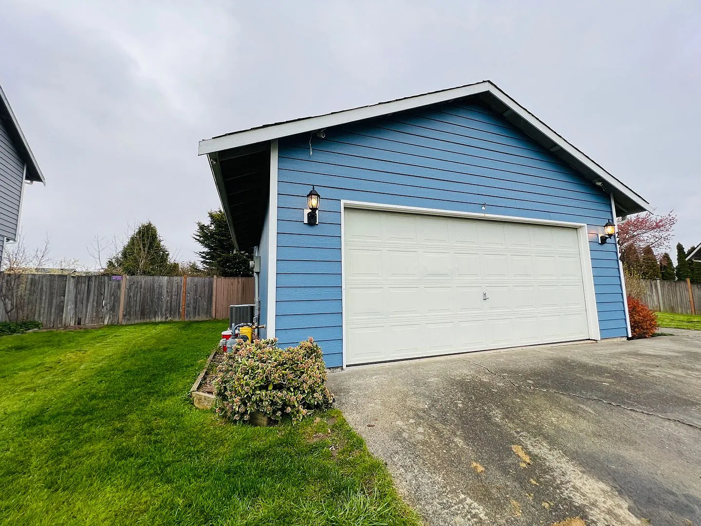 3 Bedroom 2 Bath Mount Vernon — Photo 2