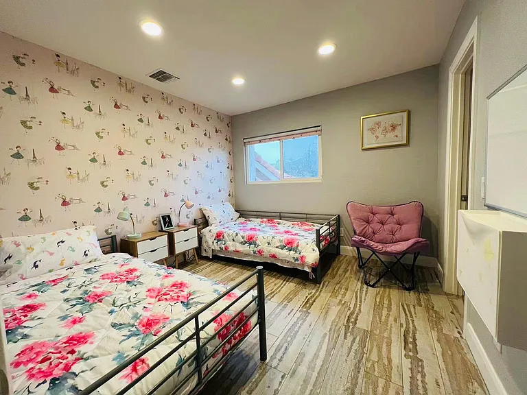 19044 Summit Ridge Dr — Photo 46