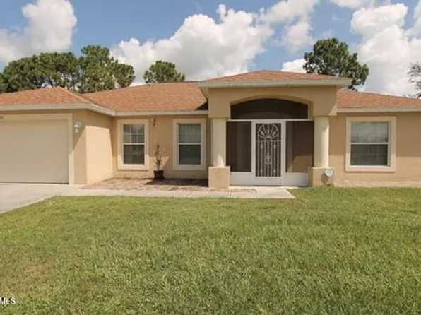 1703 Valcourt St NW, Palm Bay, FL 32907