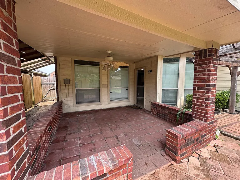 15314 Carsen Bend Dr — Photo 10