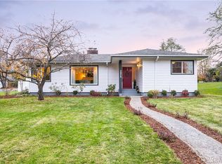 2936 McLeod Rd, Bellingham, WA 98225