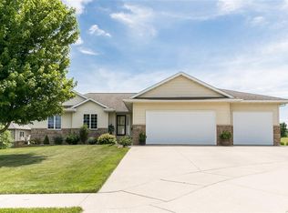 303 Wildcat Ct, Shellsburg, IA 52332