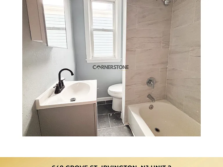 648 Grove St — Photo 7