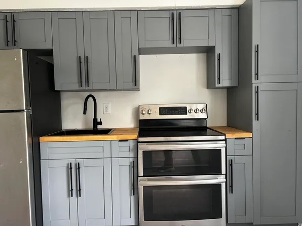 1197 W 35th St #1, West Palm Beach, FL 33404