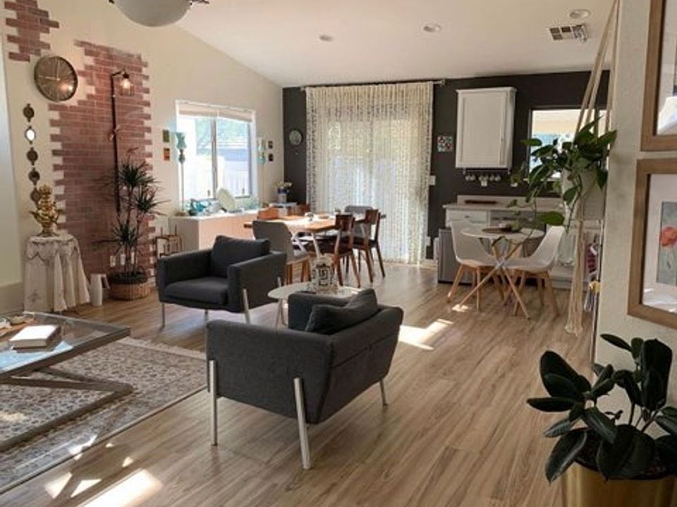 1st image of 515 Blackbird Knoll Ct