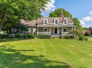 1963 Warner Rd, Hubbard, OH 44425