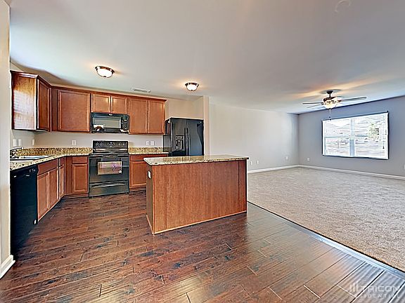 5th image of 3326 Dizzy Dean Dr