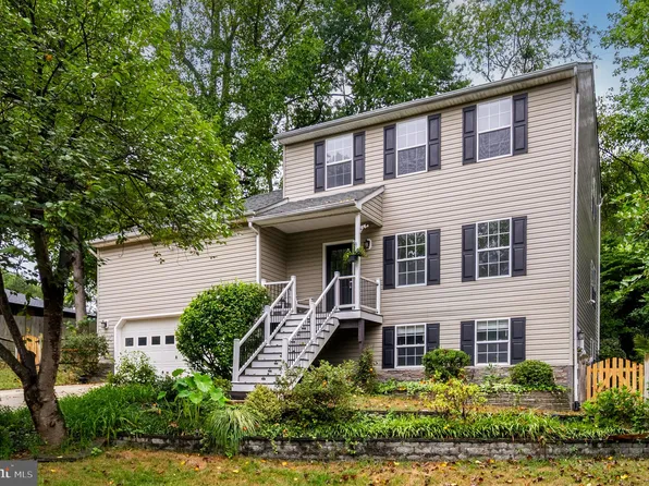 701 Sonne Dr, Annapolis, MD 21401