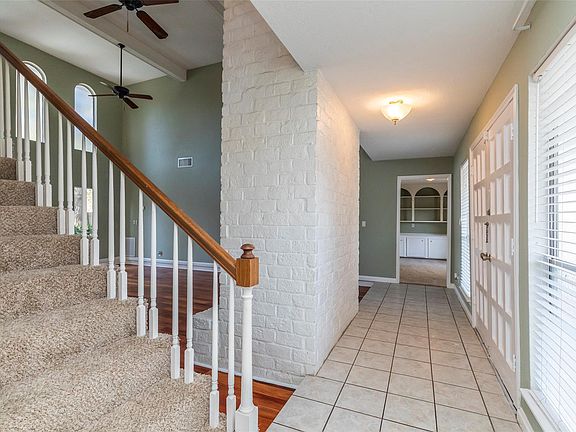 5th image of 3902 Fernglade Dr