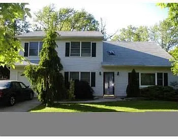 2 Sycamore Ln photo 1