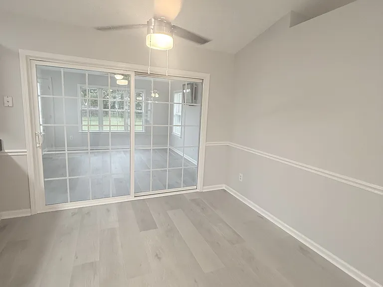 6005 Palisade Ct — Photo 10