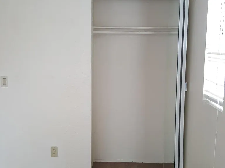 2050 Hornblend St #2050 — Photo 14