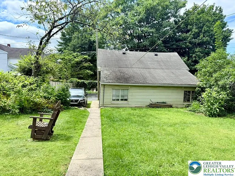 412 Cattell St — Photo 15