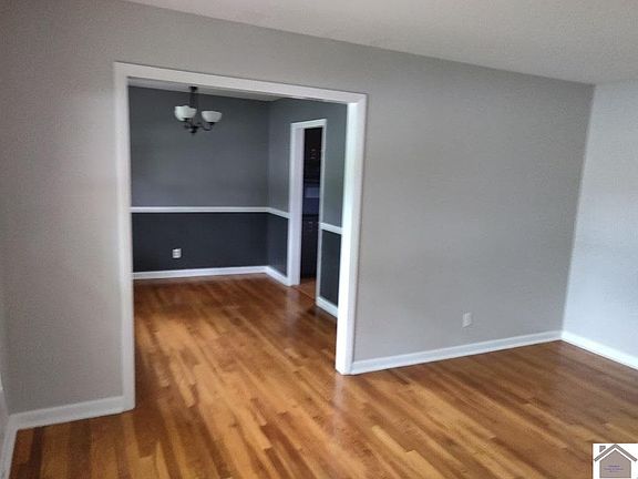 4th image of 1322 Ramona Dr E