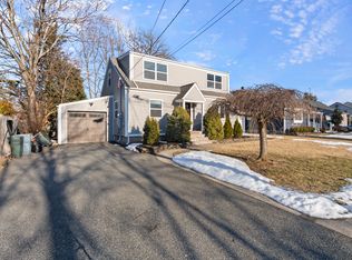 7-09 Dewey Pl, Fair Lawn, NJ 07410