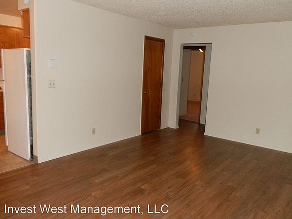 5th image of 1806 E Fourth Plain Blvd APT 12