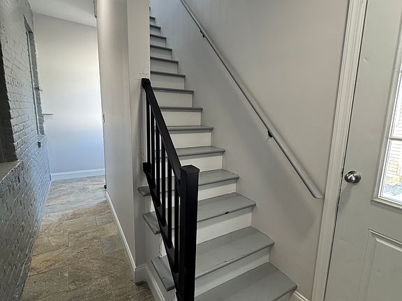 2nd image of 23 Belmont Ave APT 2