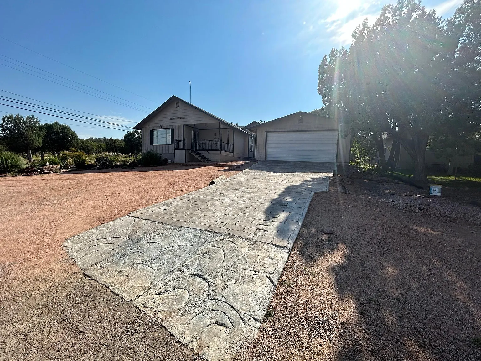 3 bed, 1844 sqft, $2,100 — Photo 3