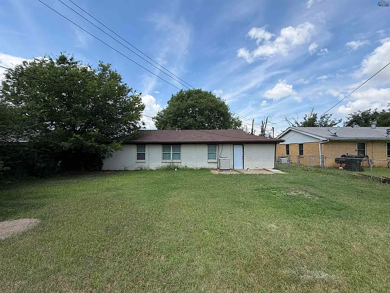 1417 Covington St — Photo 13