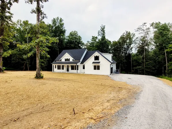 886 Promise Land Rd, Charlotte, TN 37036