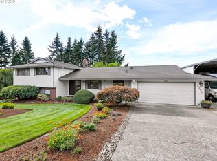 13945 SE 215th Ct, Damascus, OR