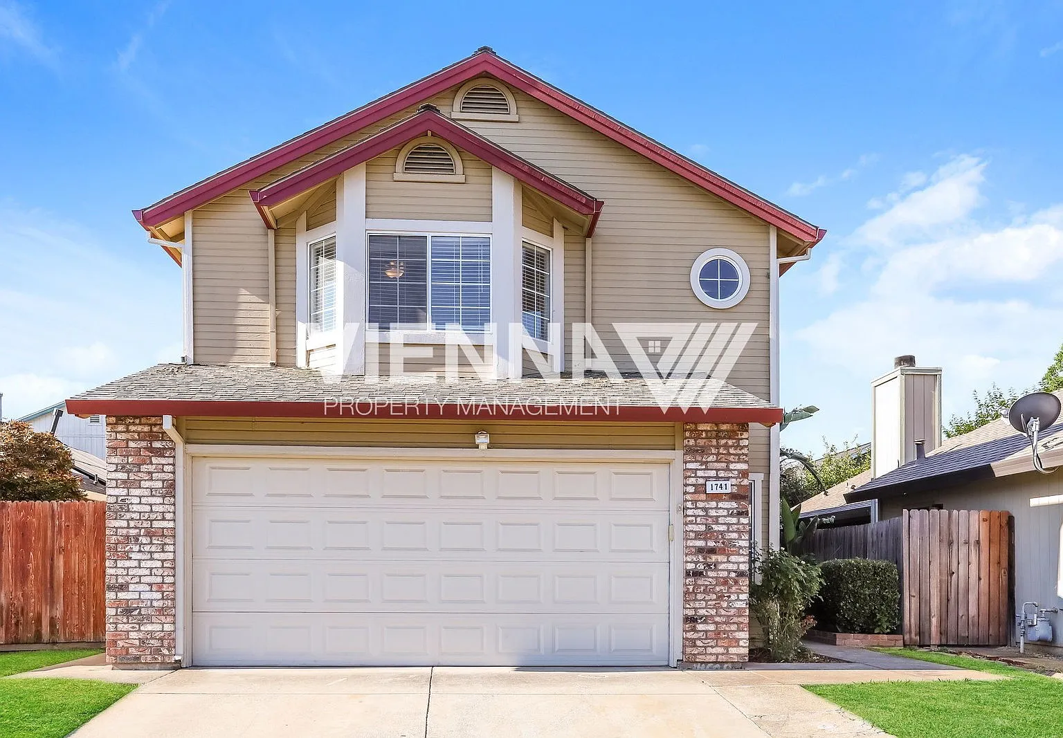 3 bed, 2.5 bath, 1513 sqft, $2,595 — Photo 1