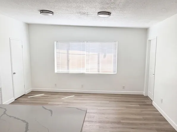 1812 W Sumac Ln APT 7A, Anaheim, CA 92804
