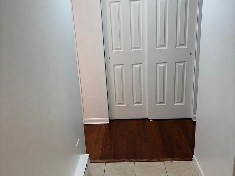 1900 W Knightsbridge Dr #2A — Photo 3
